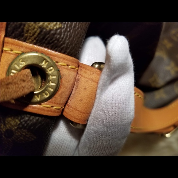 ♥️ SOLD♥️ Authentic LV Petit Noe - Picture 4 of 11